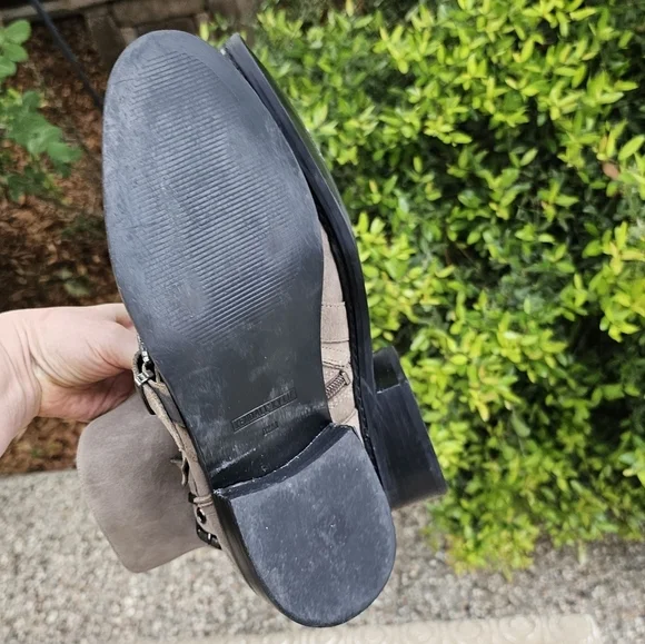 Nwot Kendall+Kylie Nori Suede Buckle Strap Moto Ankle Boot Tan Women's boots8,5M - Picture 10 of 16